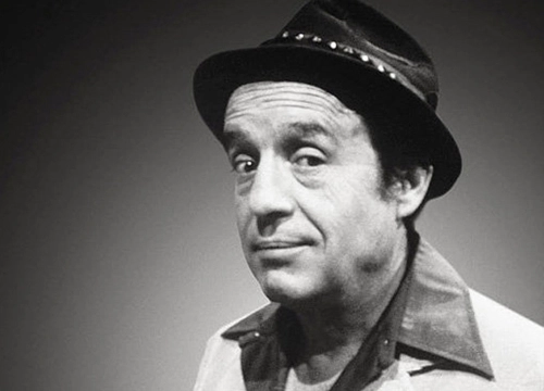w500_h140_qfl_fto_16660 Chespirito: Sem Querer Querendo – Tudo Que Sabemos Sobre a Série Biográfica do Criador de Chaves